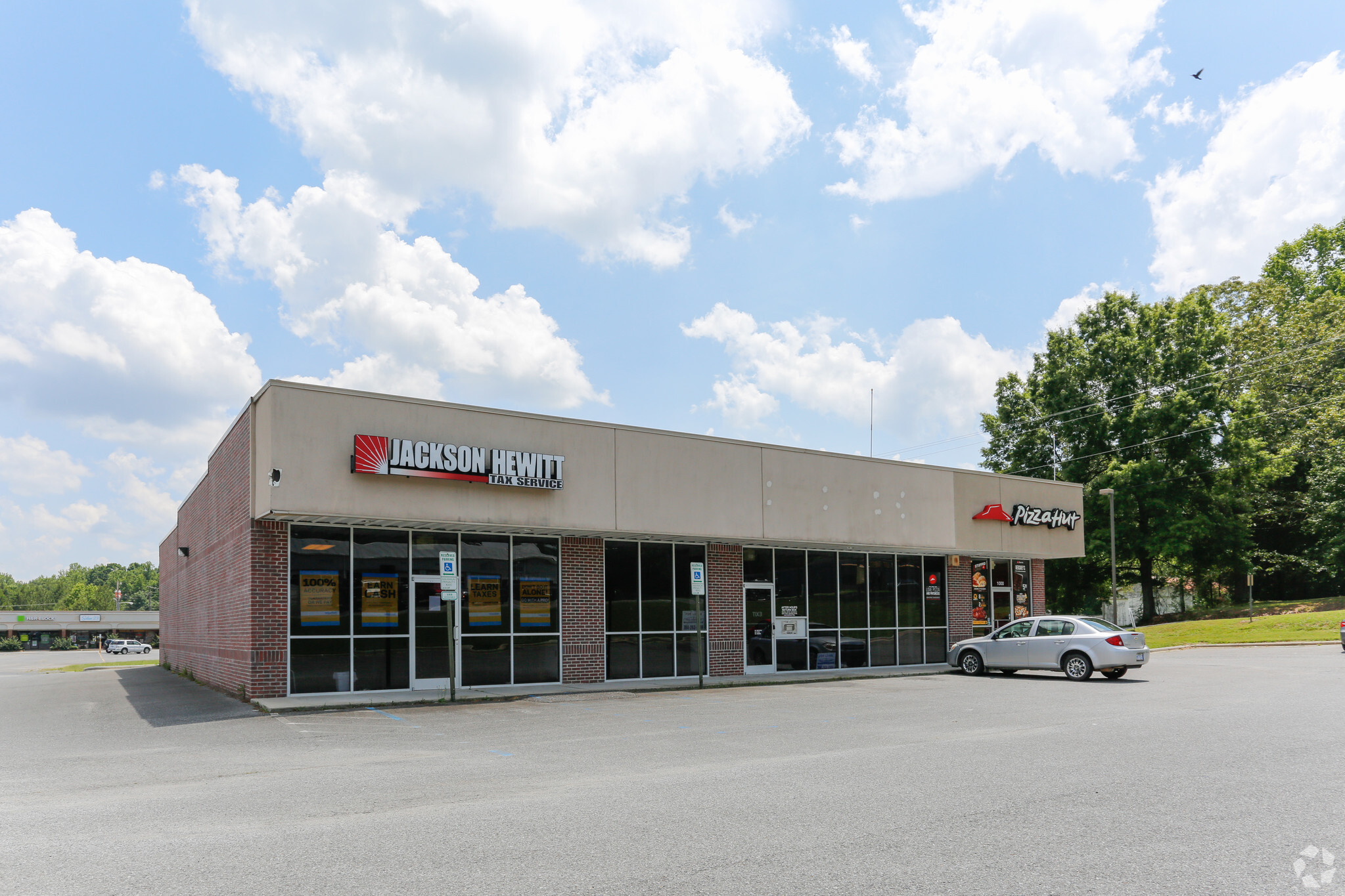 1000 E Main St, Cherryville, NC for Rent