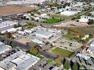 Oakdale, CA Warehouse - 570 Armstrong Way