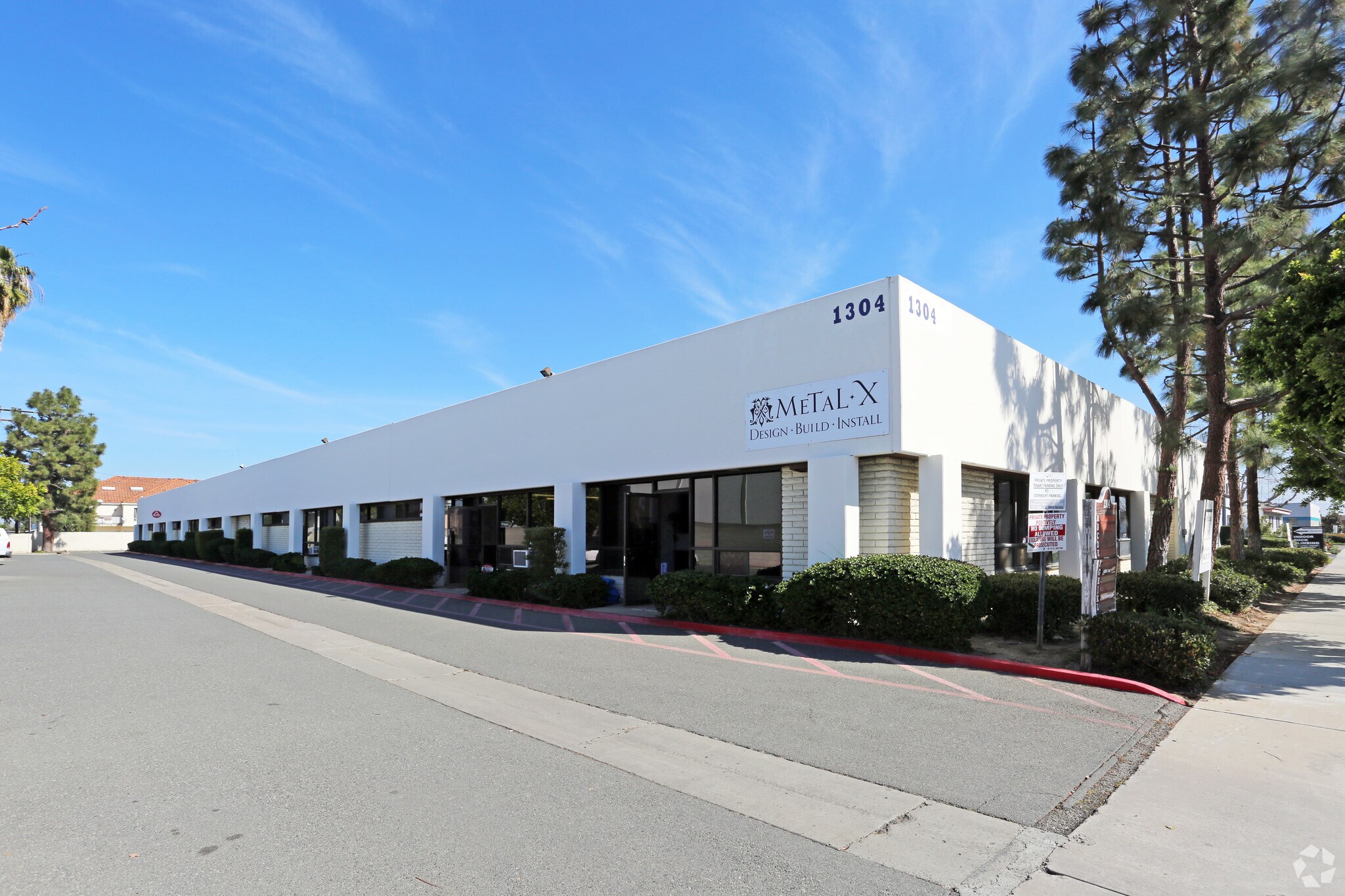 1304 Logan Ave, Costa Mesa, CA for Rent