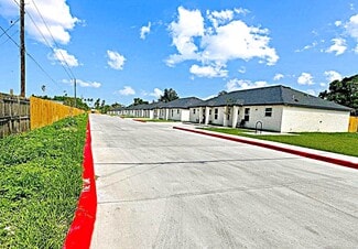 Brownsville, TX Multi-Family - 925 N Iowa Ave