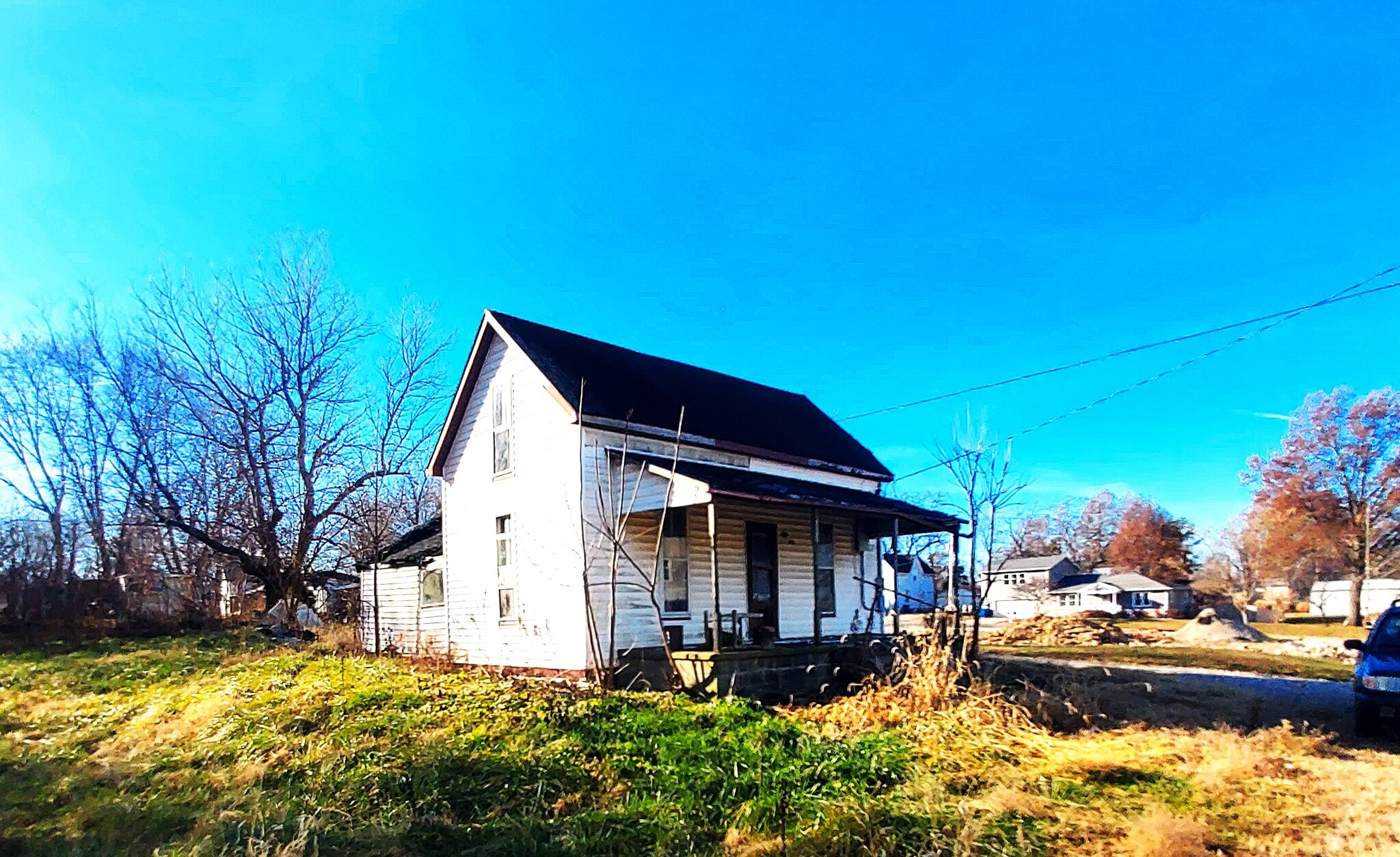 306 Cooper St, West Salem, IL for Sale