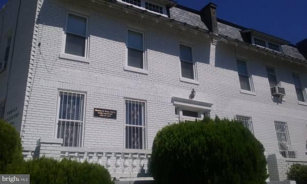 5 Barney Cir SE, Washington, DC for Rent