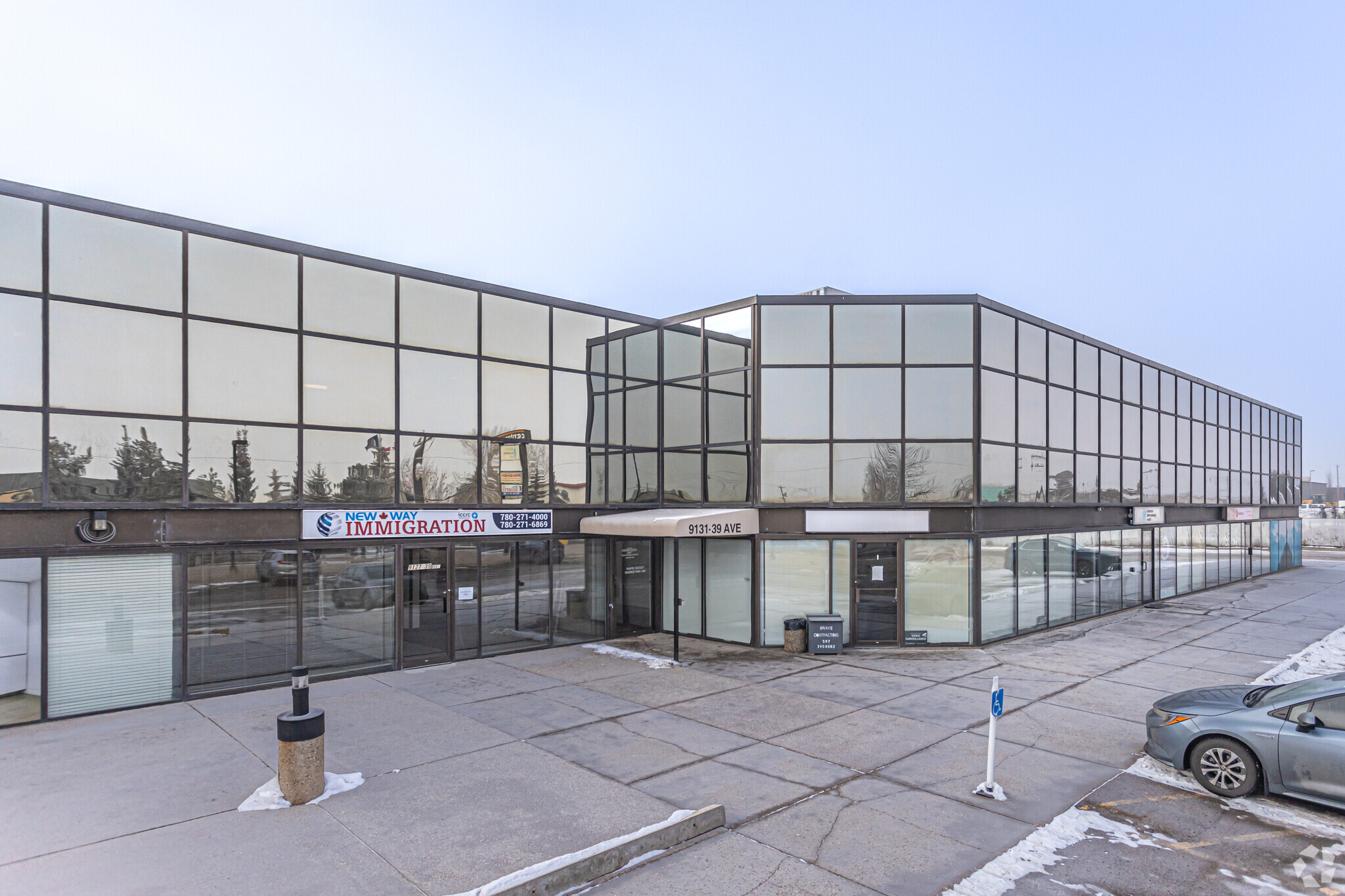9131-9147 39th Ave NW, Edmonton, AB for Rent