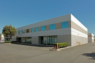 Paramount, CA Flex - 14925 Paramount Blvd Paramount, CA Flex - 14925 Paramount Blvd