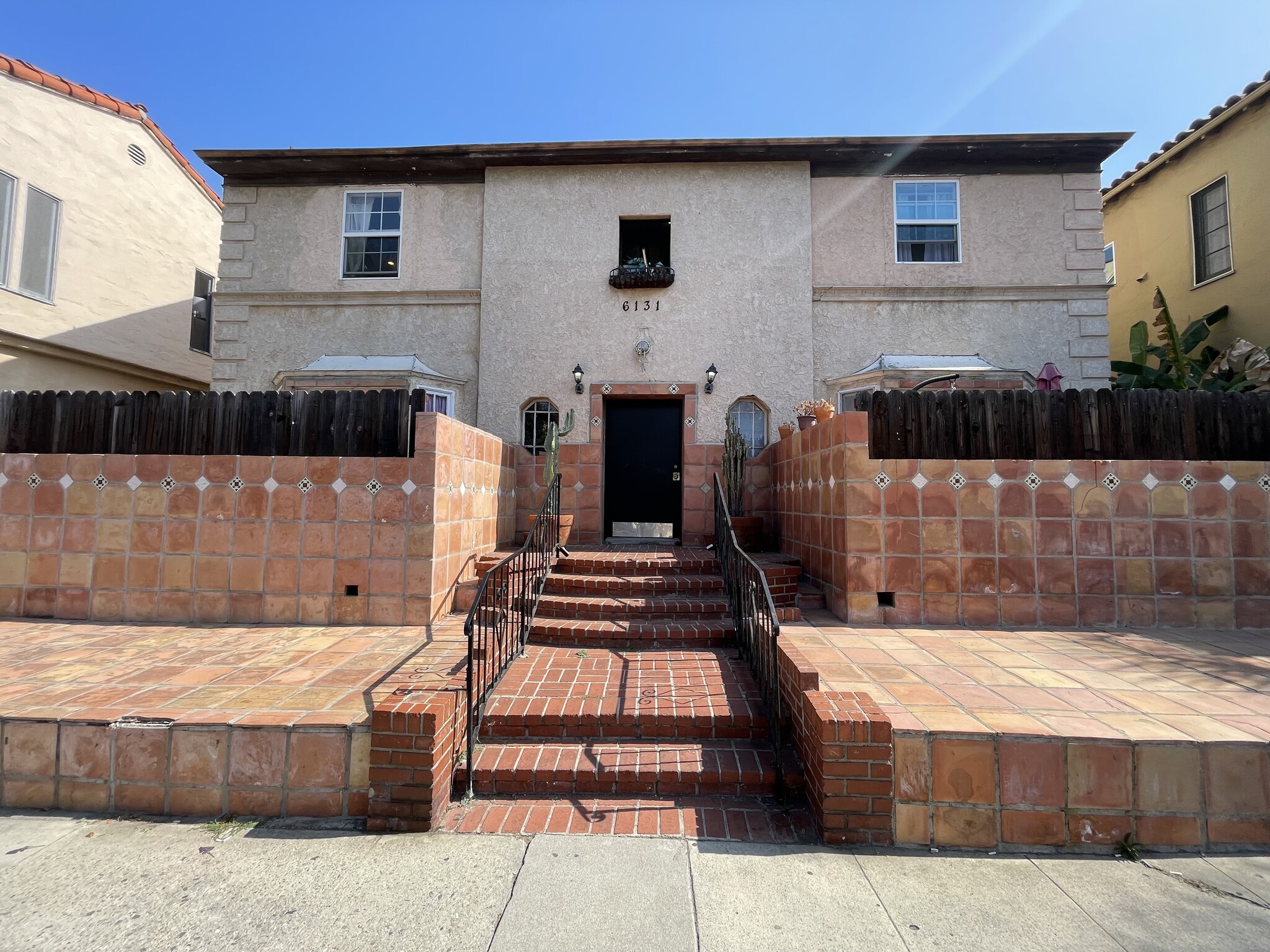 6131 Orange St, Los Angeles, CA for Sale