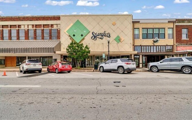 20 North Plz, Paris, TX for Sale