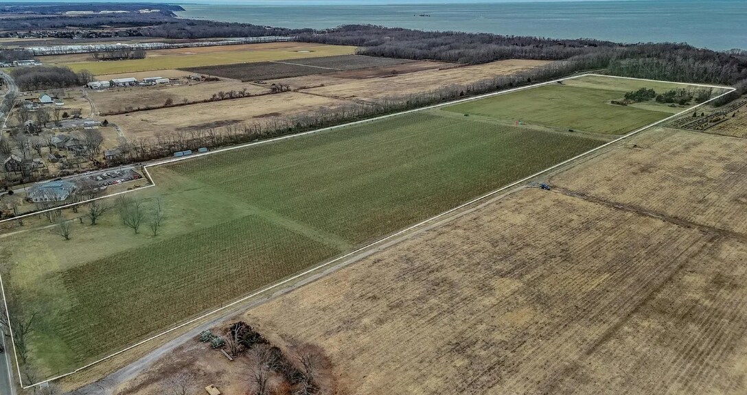 6094 Sound Ave, Jamesport, NY for Sale