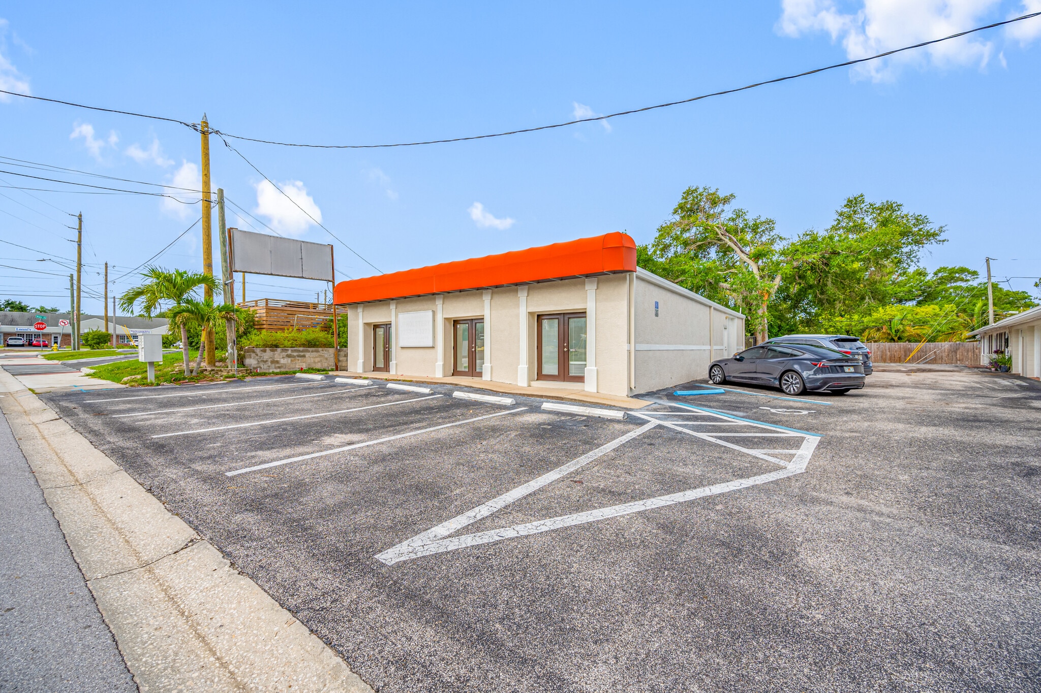 1230 Lady Marion Ln, Dunedin, FL for Rent