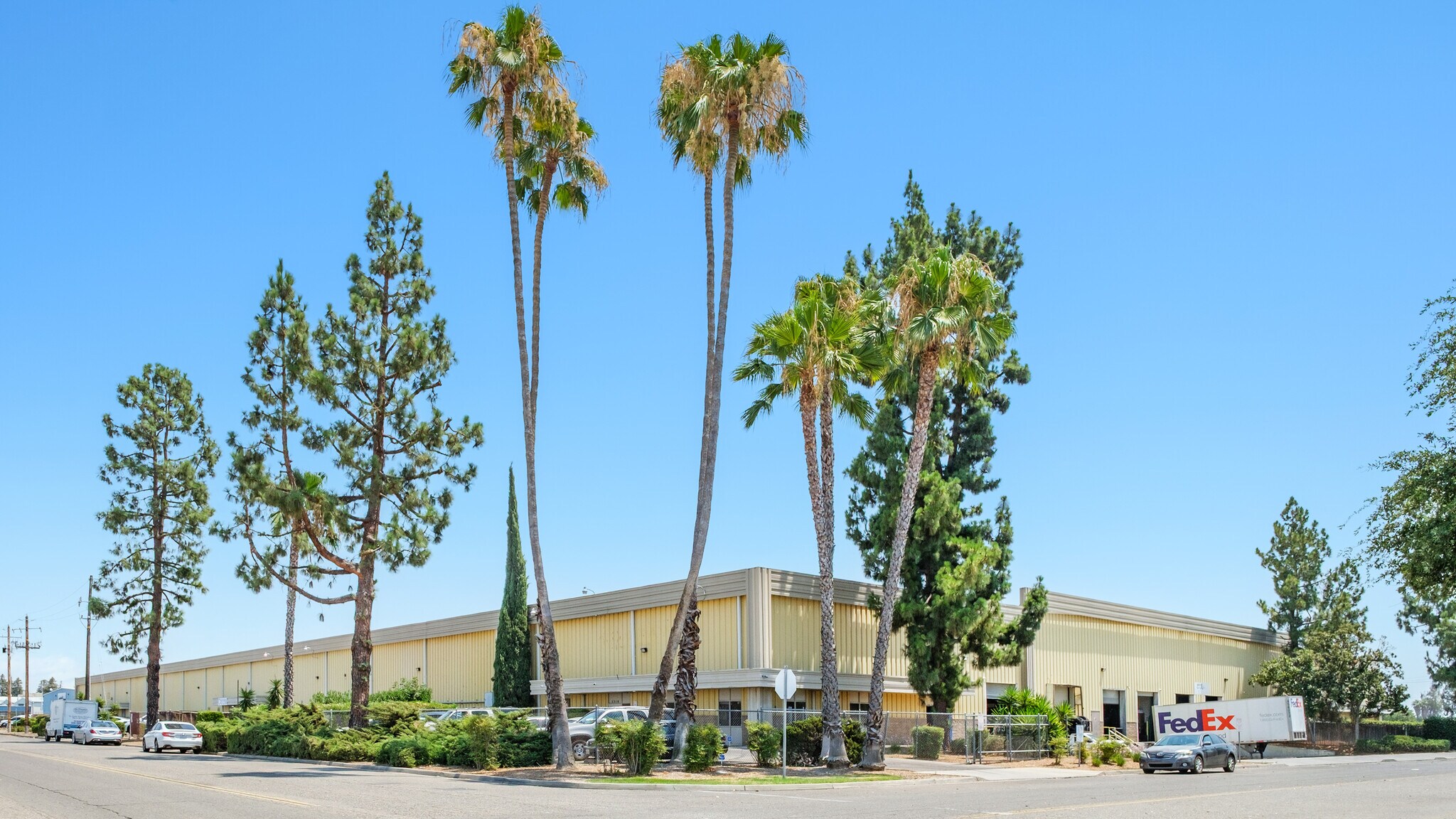 5310-5340 E Home Ave, Fresno, CA for Rent