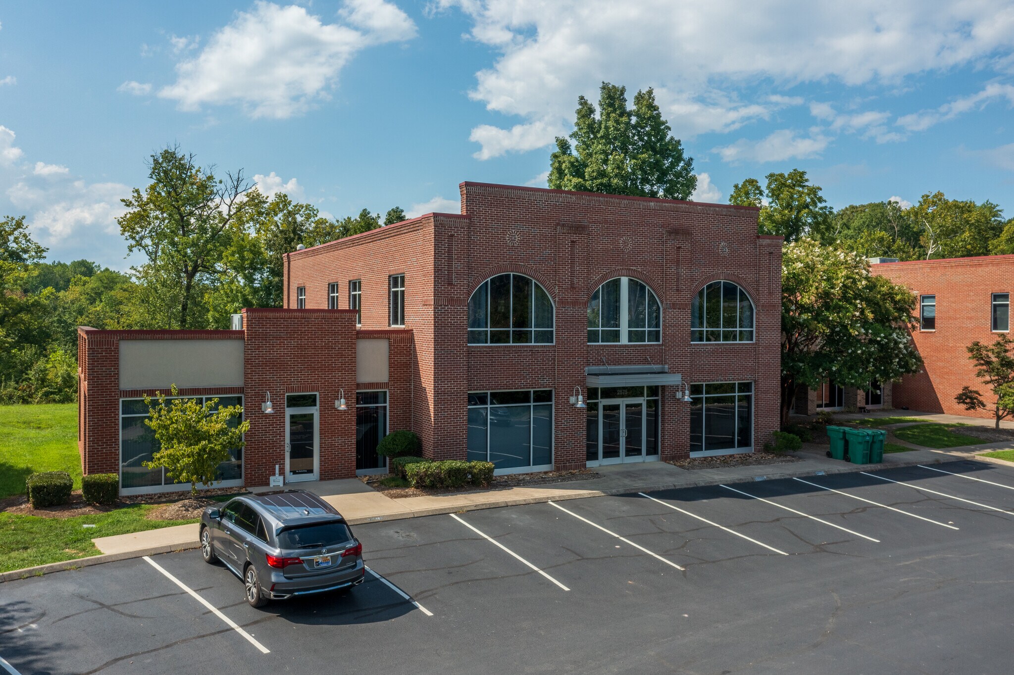 2575 Willow Point Way, Knoxville, TN for Sale