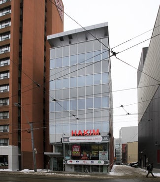 Toronto, ON Retail - 55 Dundas St E