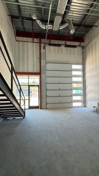 Leander, TX Flex - 15889 Ronald W Reagan Blvd