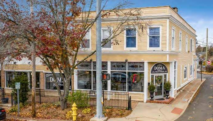 562-572 Main St, Branford, CT for Sale