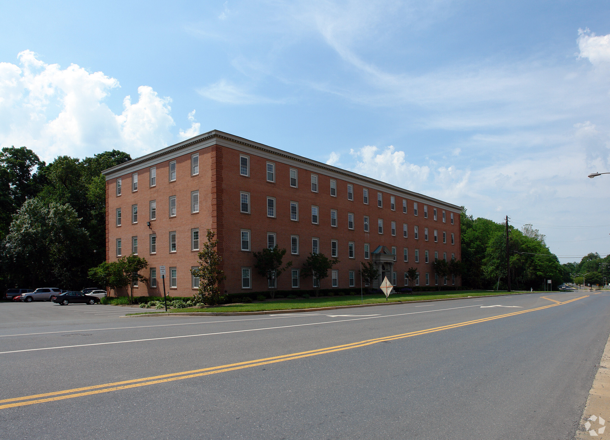 604 S Frederick Ave, Gaithersburg, MD for Rent