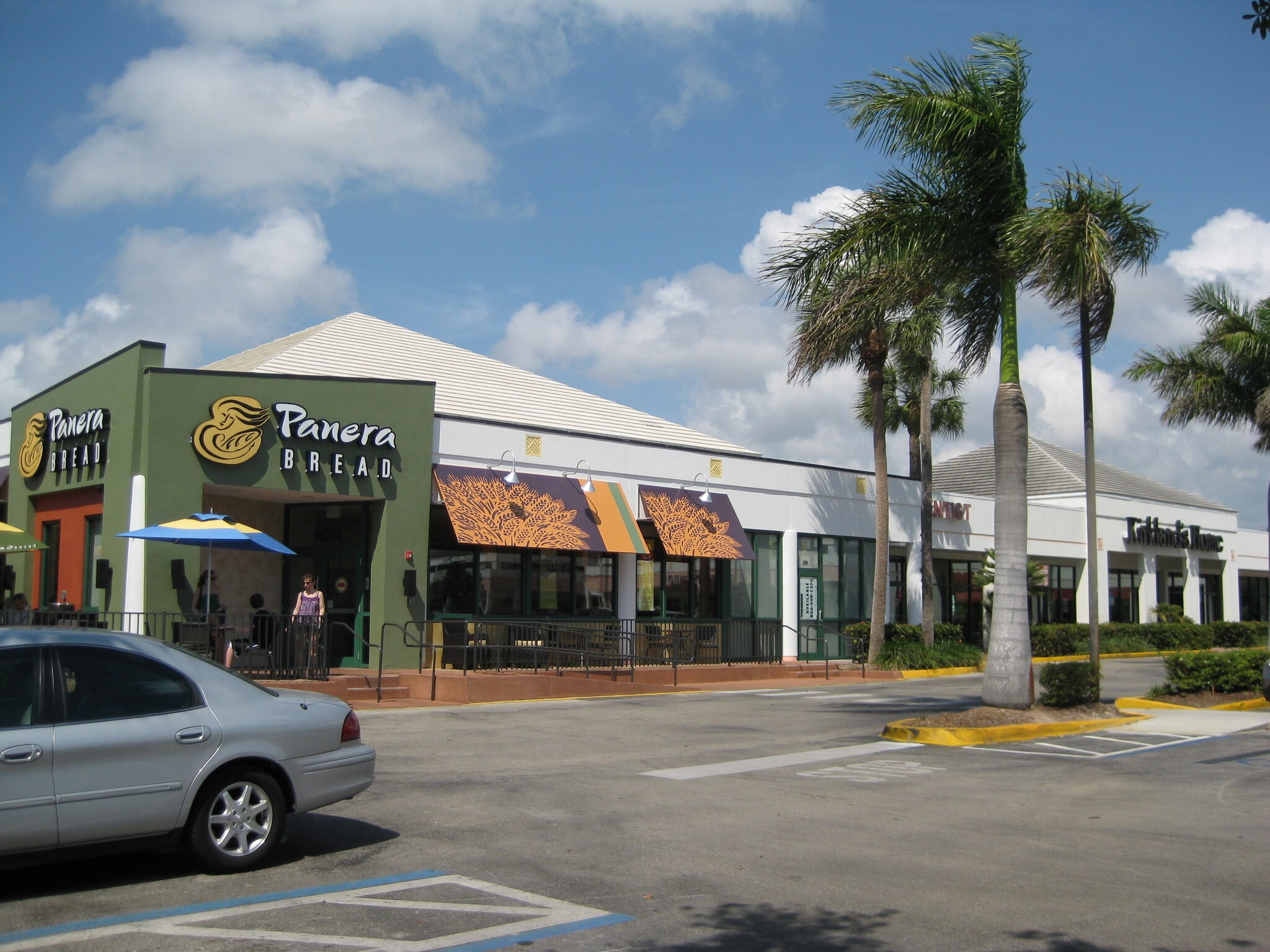 2100-2184 Tamiami Trl N, Naples, FL for Rent