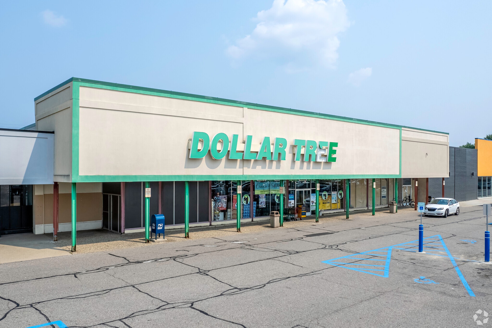 30700-30850 Schoenherr Rd, Warren, MI for Rent
