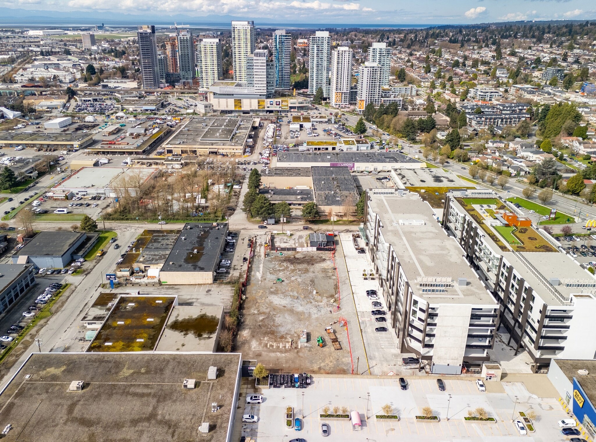 8252 Manitoba St, Vancouver, BC for Rent
