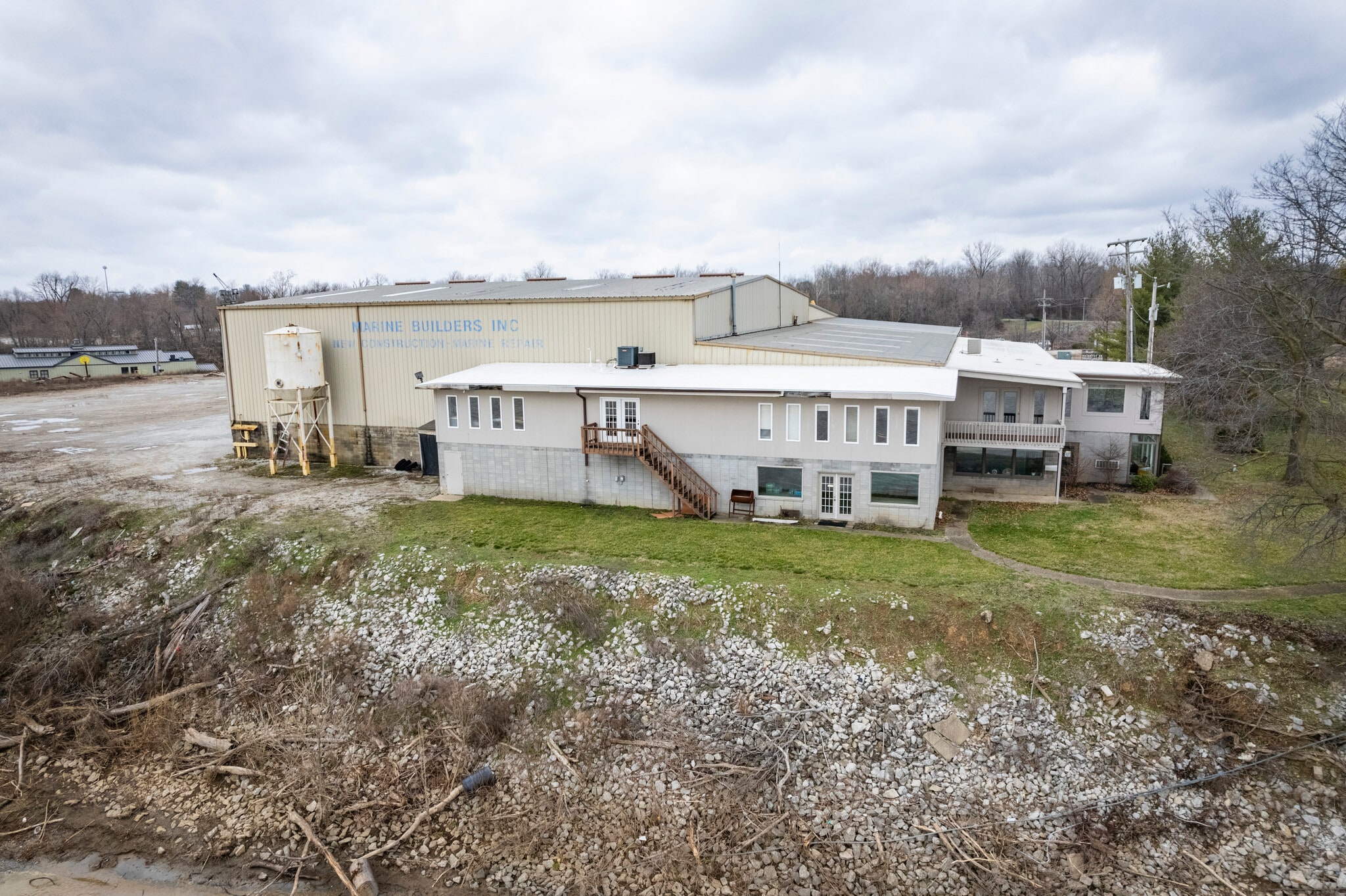 5821 Utica Pike, Jeffersonville, IN for Sale