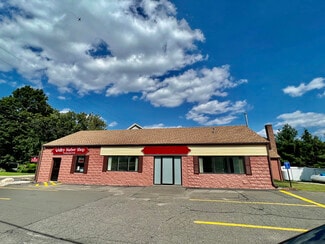 Tariffville, CT Freestanding - 2 Center St