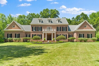 Sunbury, OH Specialty - 5455 Plantation Rd