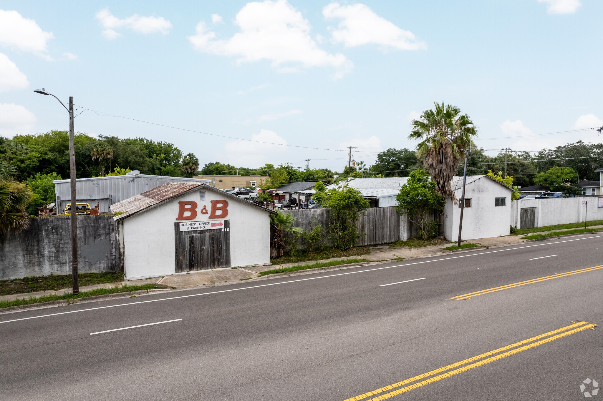 810 W 1st St, Sanford, FL for Sale