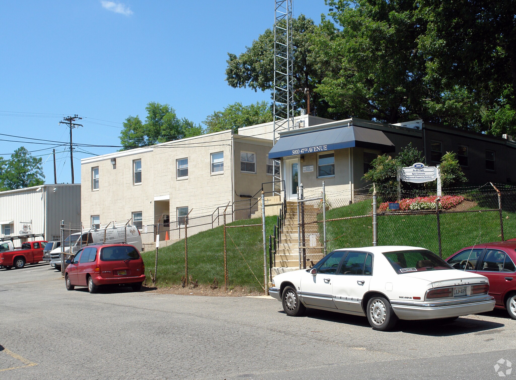 5810 47th Ave, Riverdale, MD for Rent