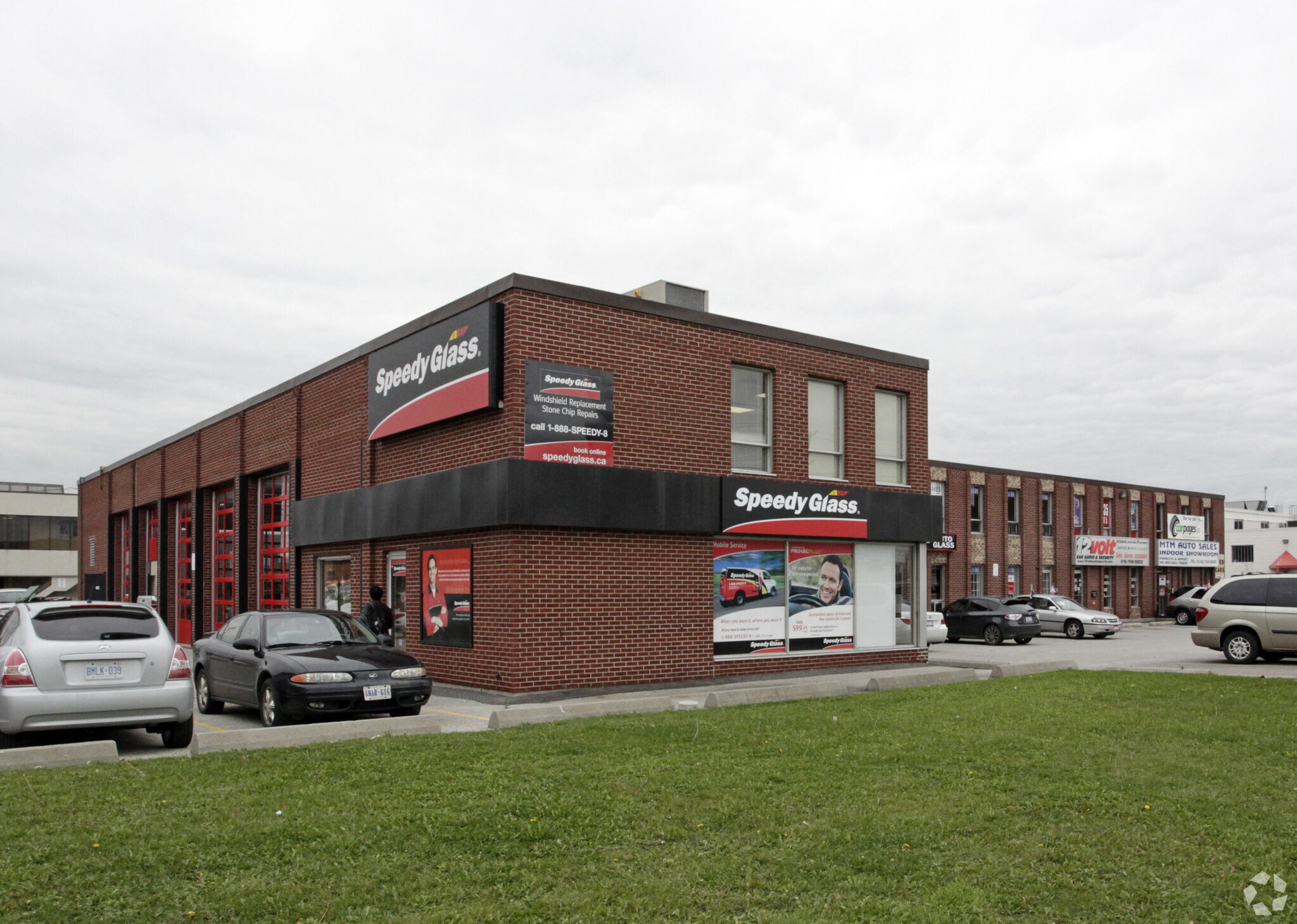 5235 Steeles Ave W, Toronto, ON for Sale