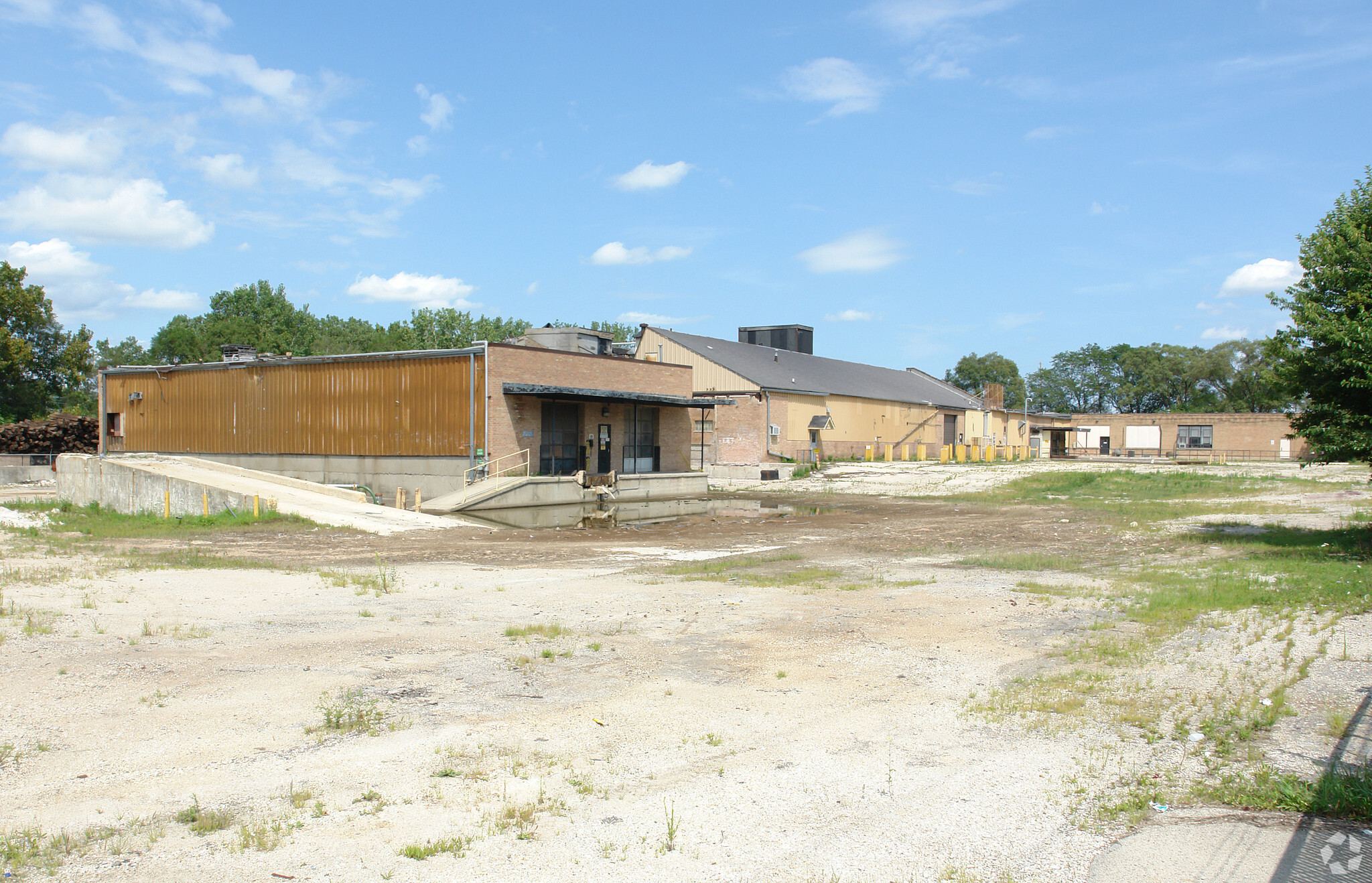 1019 Jericho Rd, Aurora, IL for Sale