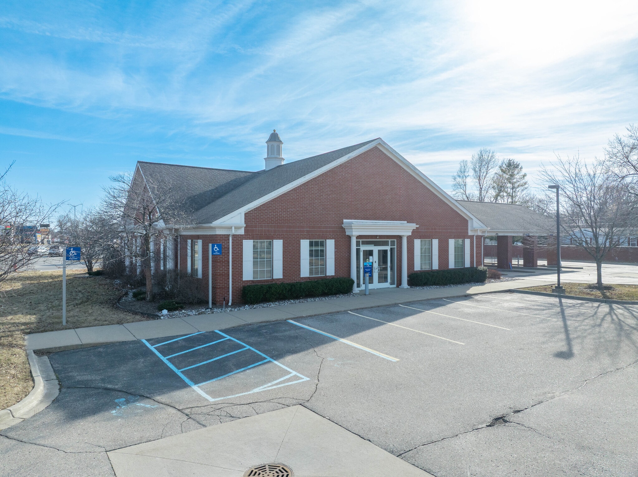 30379 Gratiot Ave, Roseville, MI for Rent