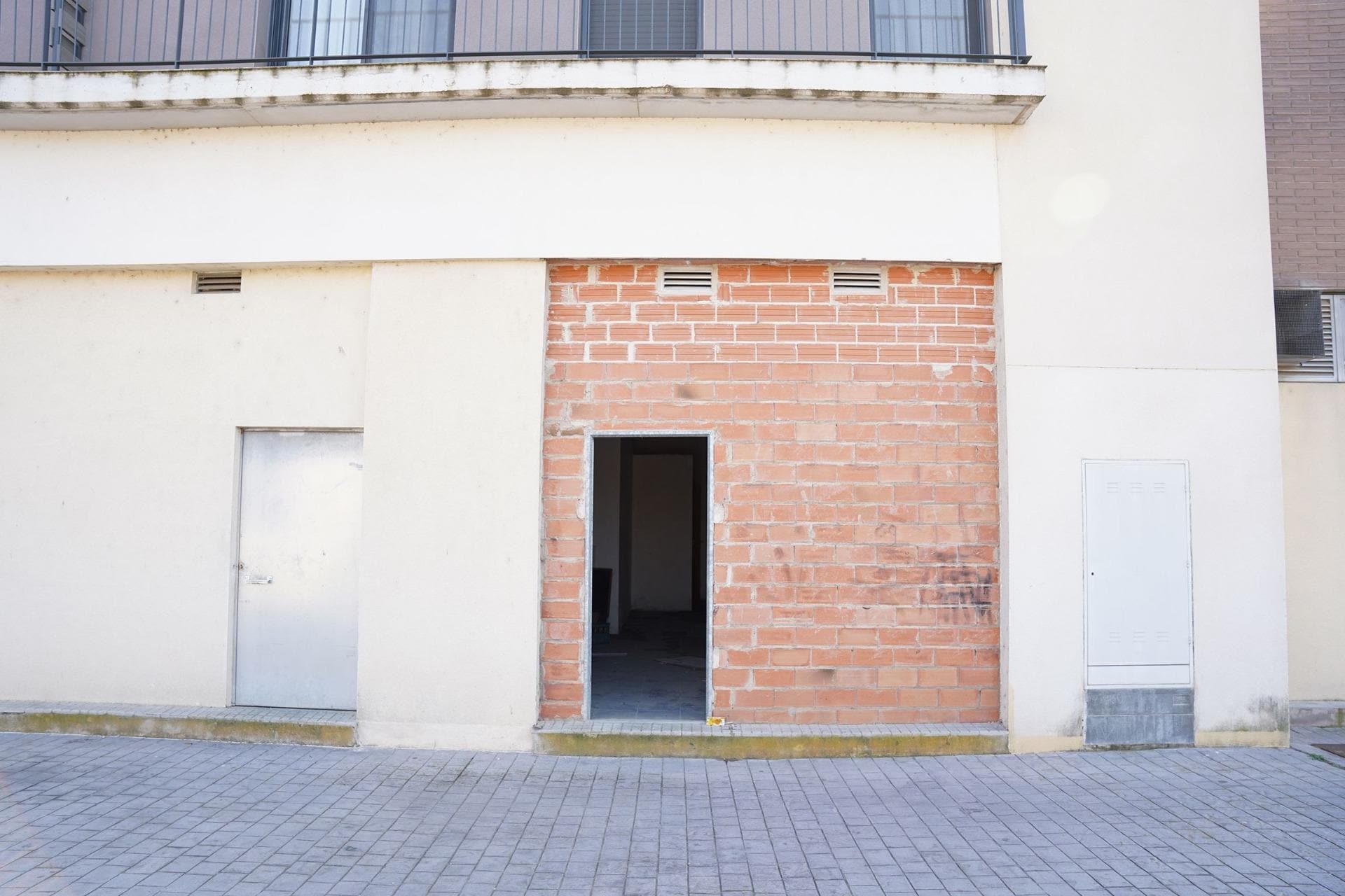 94 Avenida Jaume i el Conqueridor, Deltebre, TAR for Sale